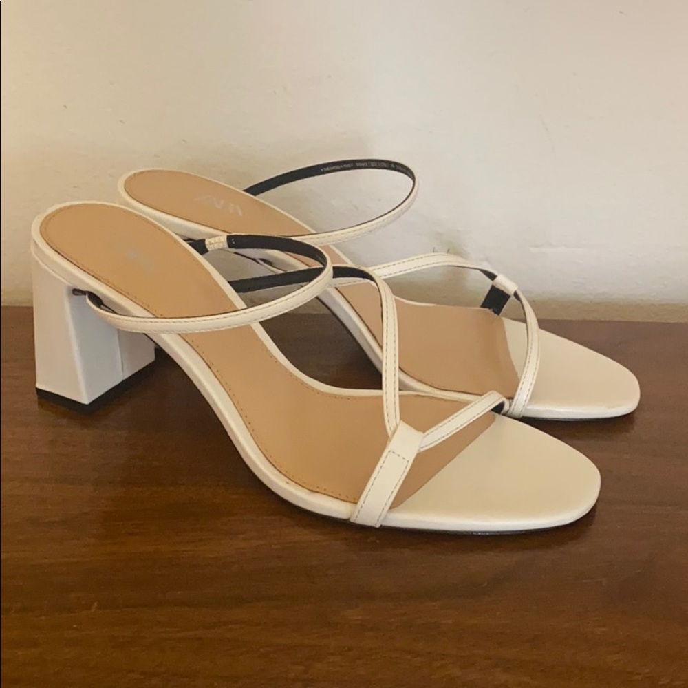 Zara white leather strappy heels sz 39